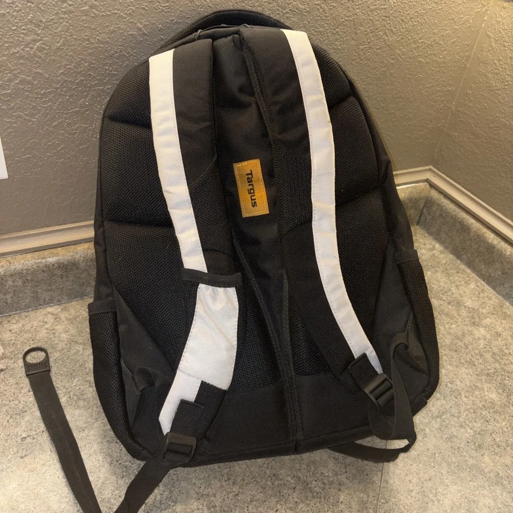Targus black backpack